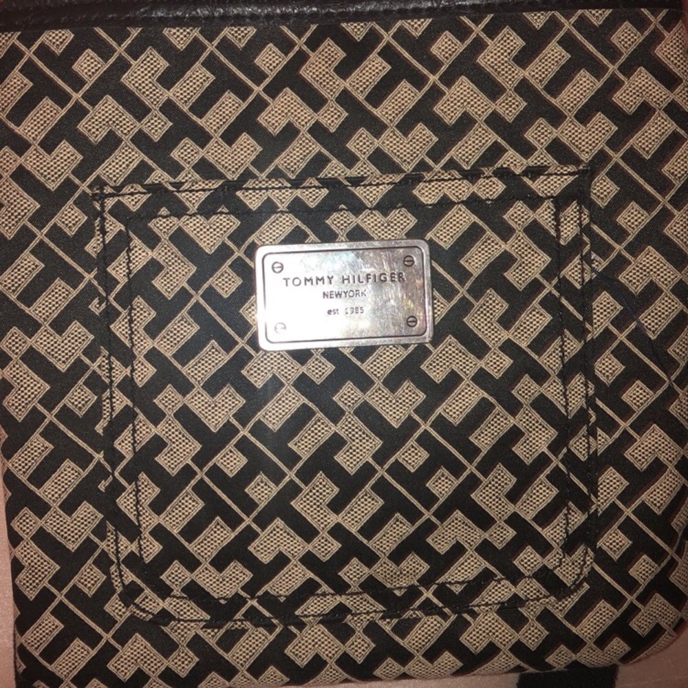 Tommy Hilfiger Cross Body Bag